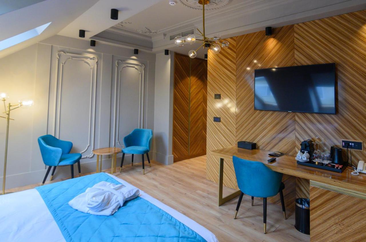 Hotel Viena Satu Mare Dış mekan fotoğraf